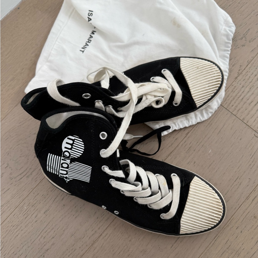 Isabel Marant Benkeen Lace-Up Sneakers - Picture 2 of 10